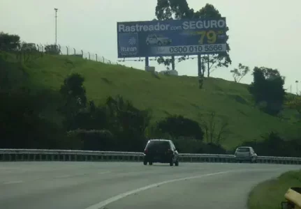 Painel na Imigrantes Outdoor na Imigrantes