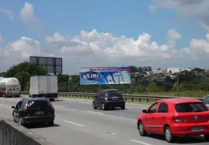 Painel Rodoviário e Front Light Rodovia Ayrton Senna SP-070