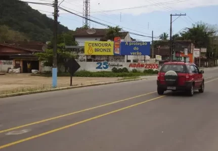 Painel Rodoviário e Front Light Rodovia Oswaldo Cruz SP-125