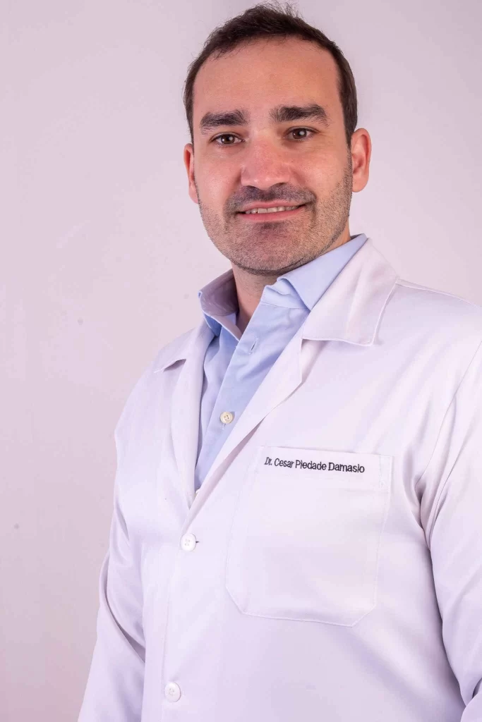 Ortopedista especialista em infiltração no joelho em SP