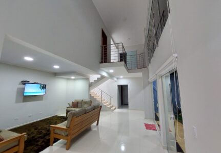 Aluga Riviera de Santa Cristina XIII