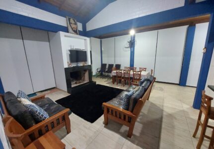 Aluga-se casa no Santa Cristina preço