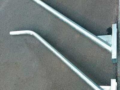 Braço de Aço para Iluminação Pública