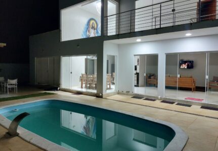 Locação de Casa na Riviera de Santa Cristina