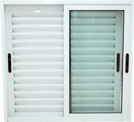 Janela de Correr Com Veneziana