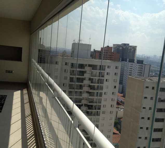 sistema-de-envidracamento-de-sacada-01.jpg