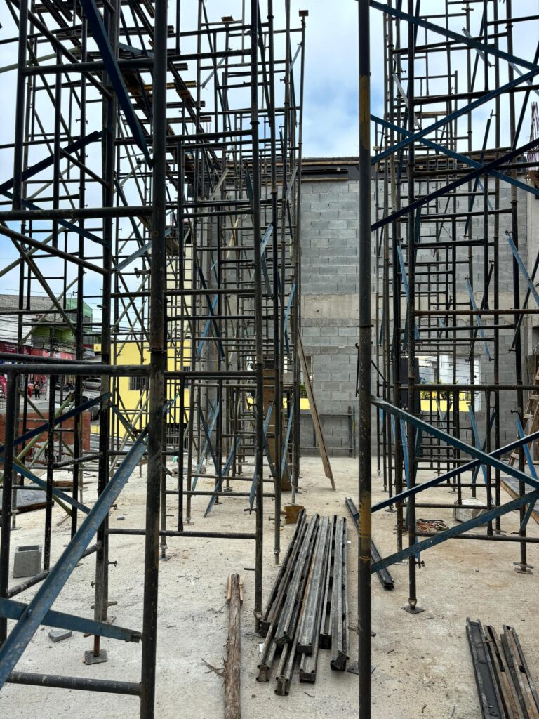 Aluga-se andaime de escoramento Santo André