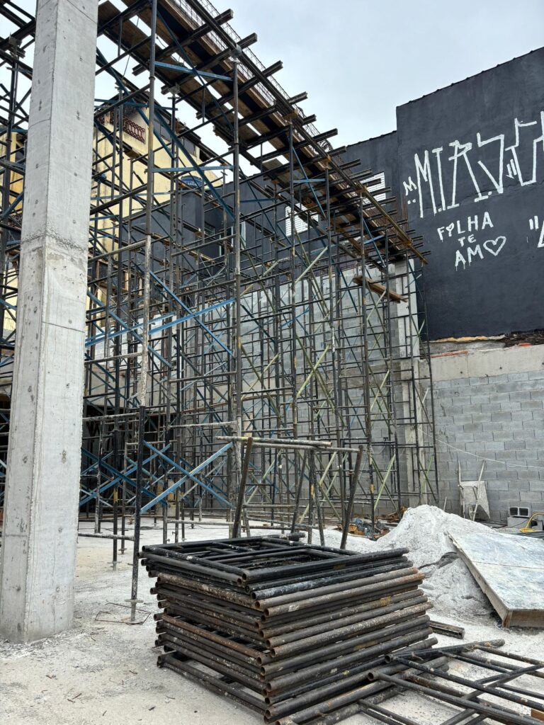 Aluguel de escoramento para laje Guarulhos