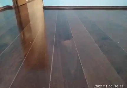 Acabamento em Piso de Madeira