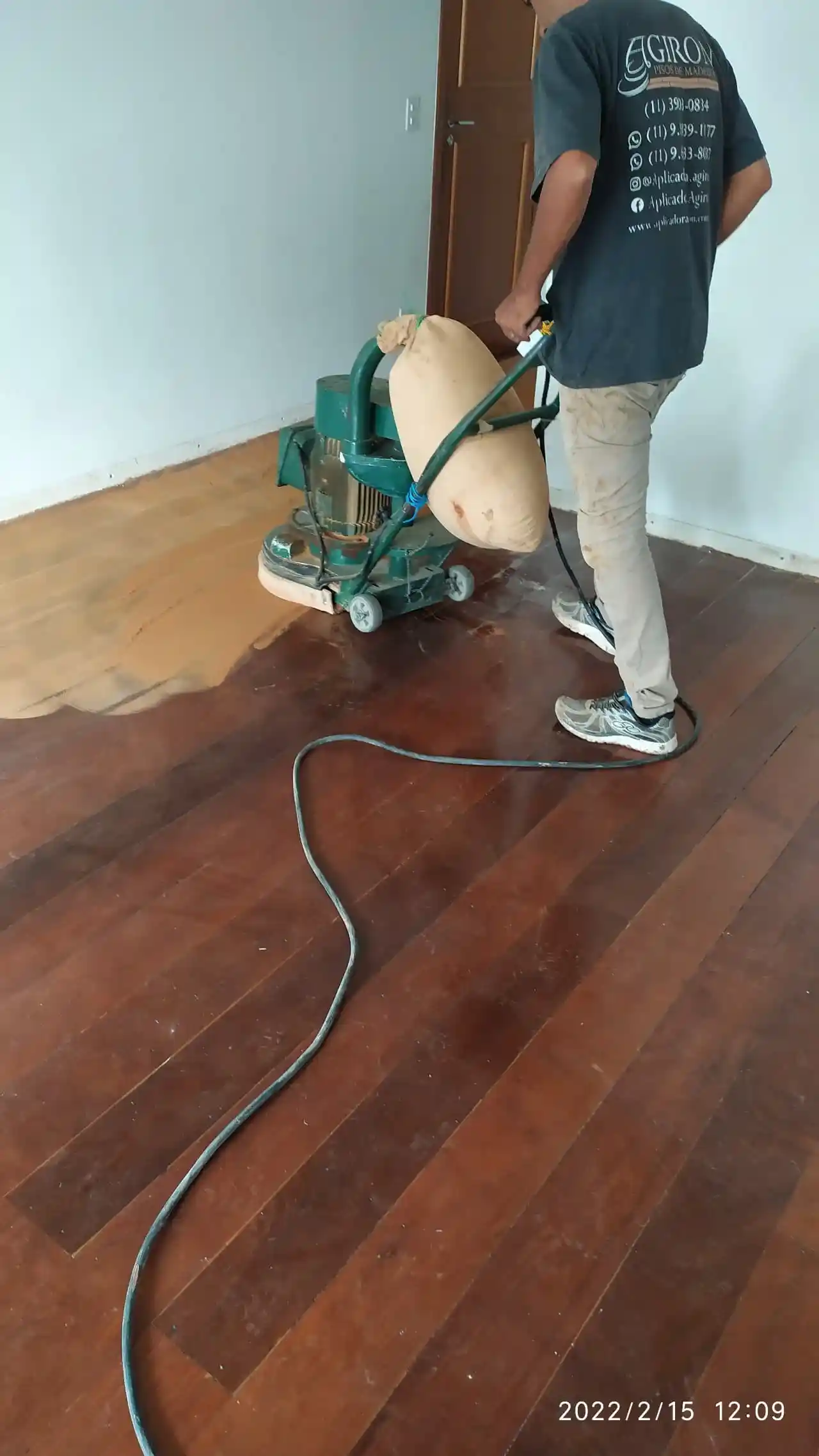 Raspagem de Piso de Madeira Sem Pó