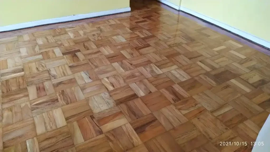 Restauração de Deck de Madeira