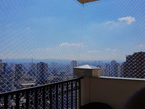 Telas de proteção na zona leste