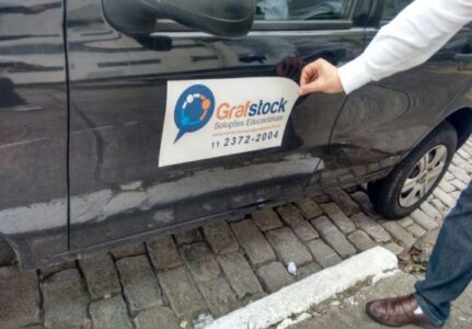 Manta Magnética Adesivada Para Carros