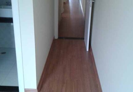 piso laminado de madeira