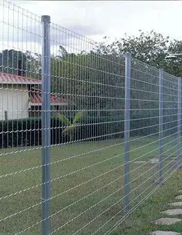 Construção de Alambrado