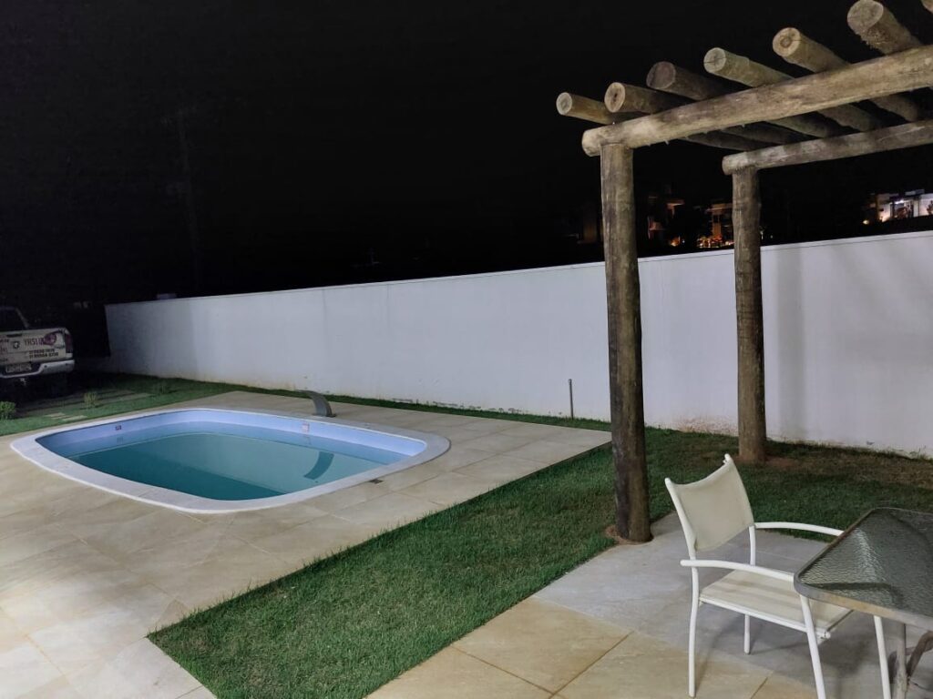 Locação casa na Represa de Paranapanema