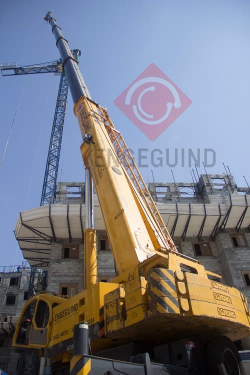 aluguel de guindaste de 120 toneladas