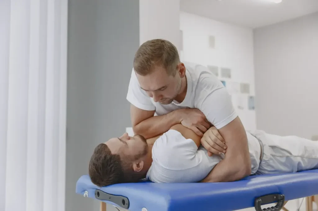 Tratamento para Agressividade com Microfisioterapia em sessão com paciente