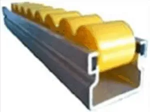 Trilho flow rack preco instalado em sistema de armazenagem industrial